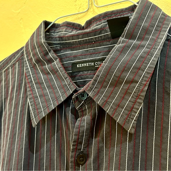 Kenneth Cole Navy with red and white stripe button down shirt - Picture 4 of 9
